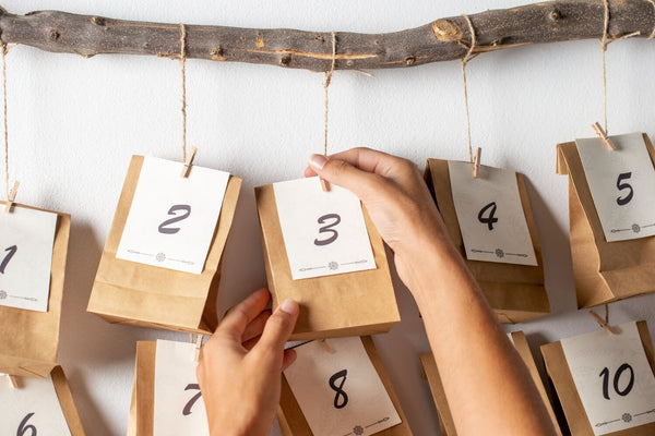 Deinen eigenen Adventskalender gestalten: Kreative DIY-Ideen für Kinder